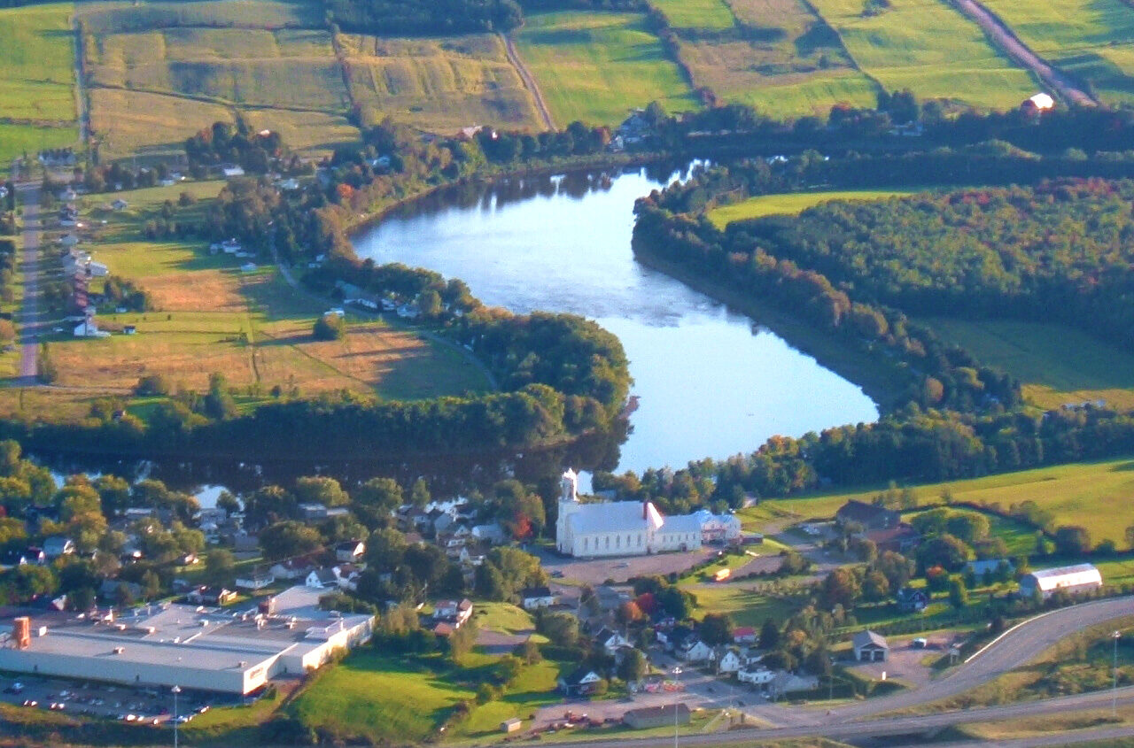 Vue de Scott dans la vallée de la rivière Chaudière.