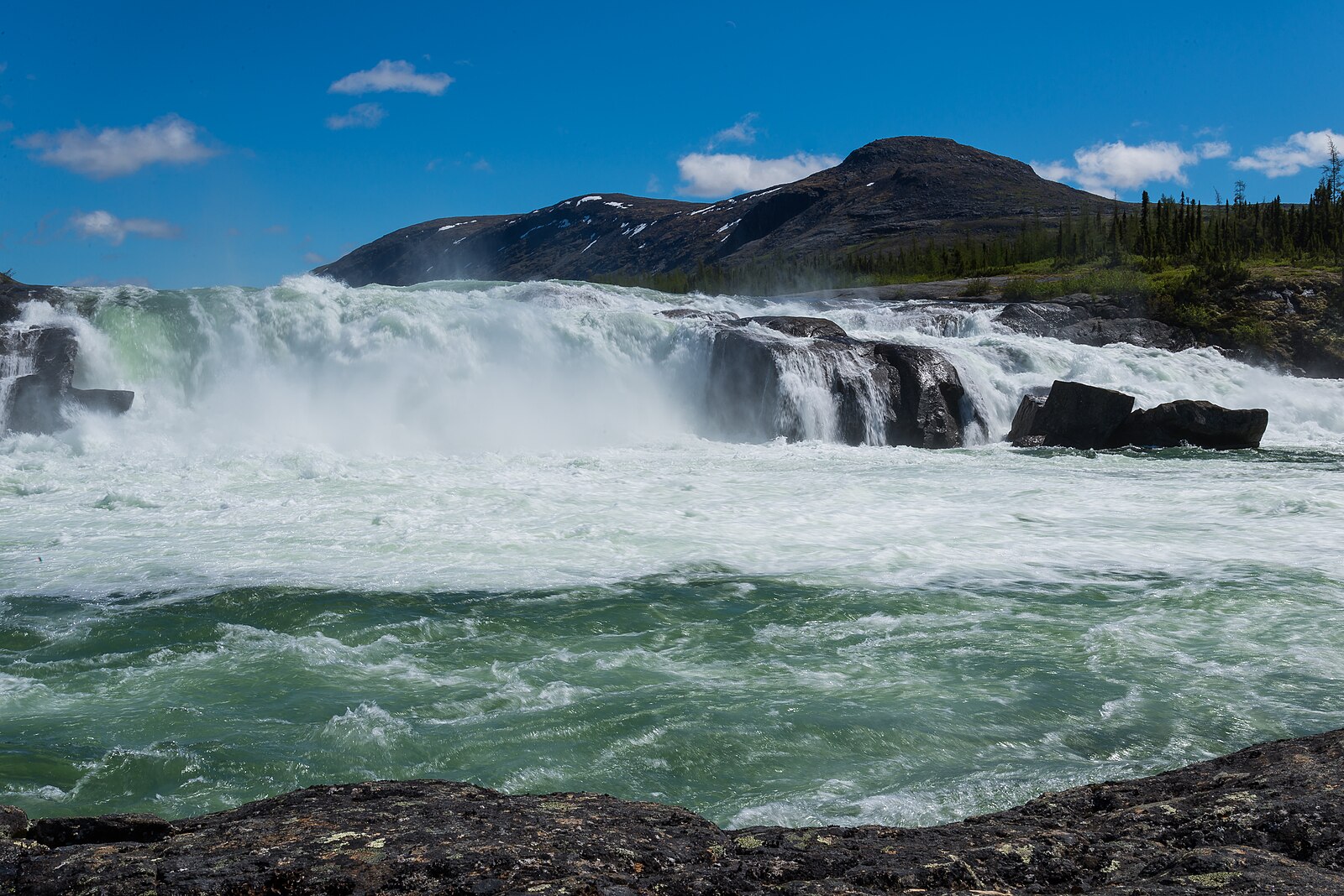 La chute Korluktok de la rivière Koroc, dans le Nord-du-Québec